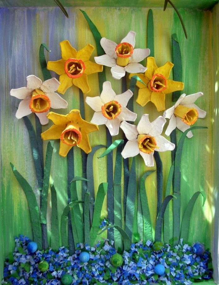 Make This Egg Carton Daffodils In 4 Creative Steps