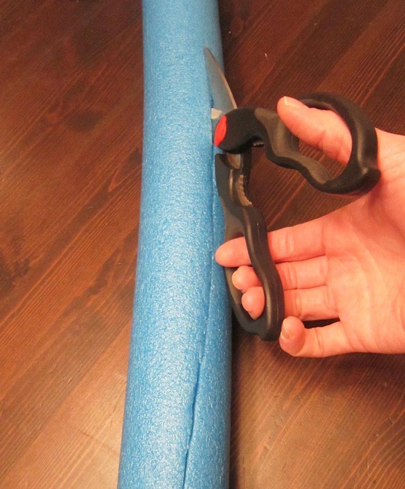 Pool Noodle for Tire Sandbox