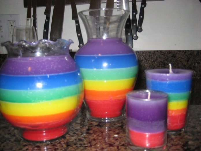 Colourful DIY Candles from Crayons 5 Easy Steps!