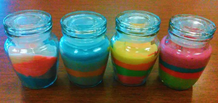 How to Make DIY Candles From Crayons