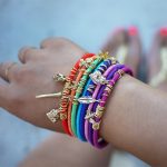 12 Bracelet Ideas to Make with Your Kids | Craft projects for every fan!