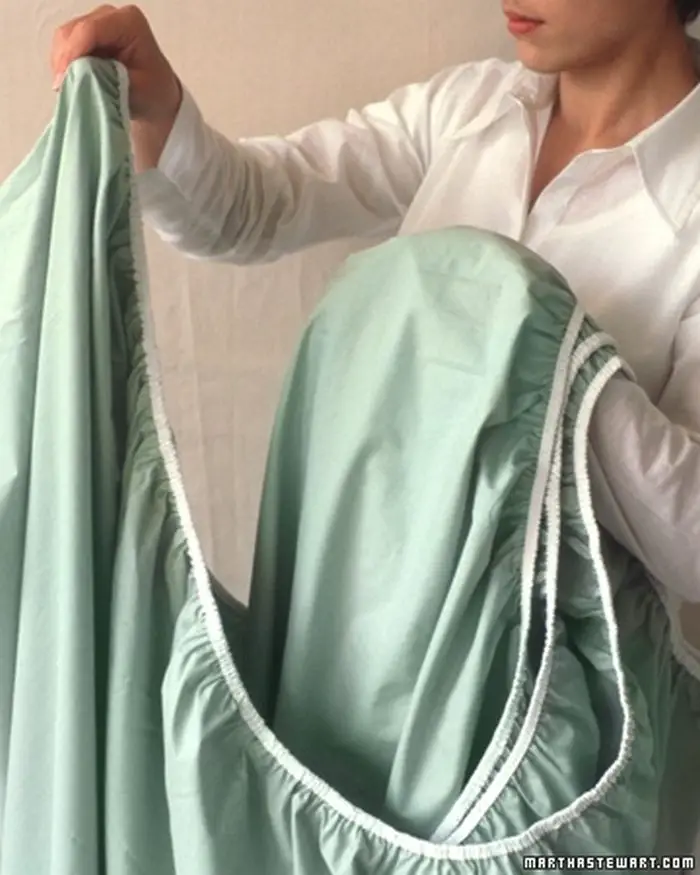 How to Fold Fitted Sheets