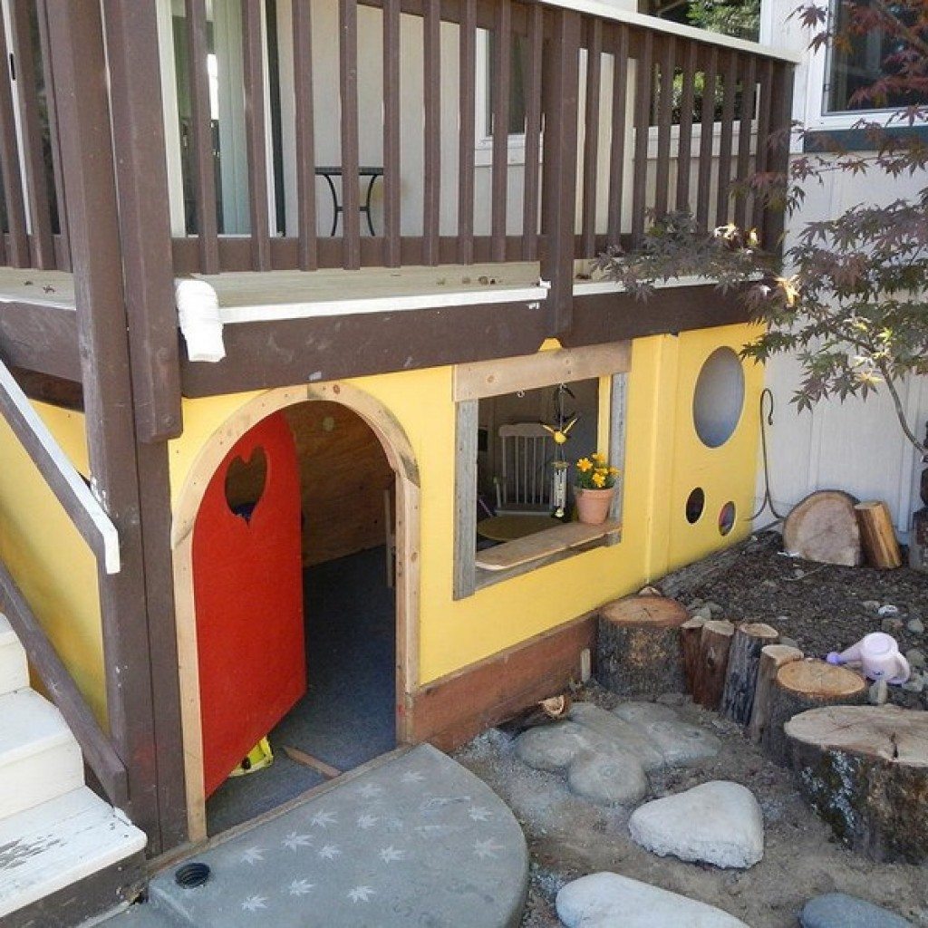 Outdoor Playhouse Design
