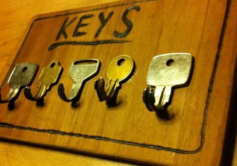 bathroom key holder ideas