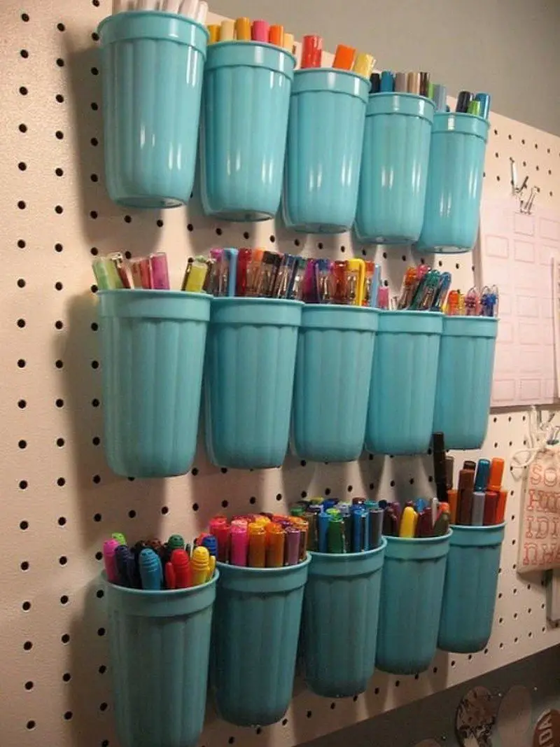 Simple craft supplies storage ideas! | Craft projects for every fan!