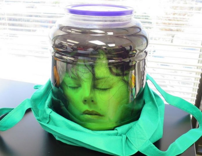 How to make a Head in a jar prank Craft projects for every fan!