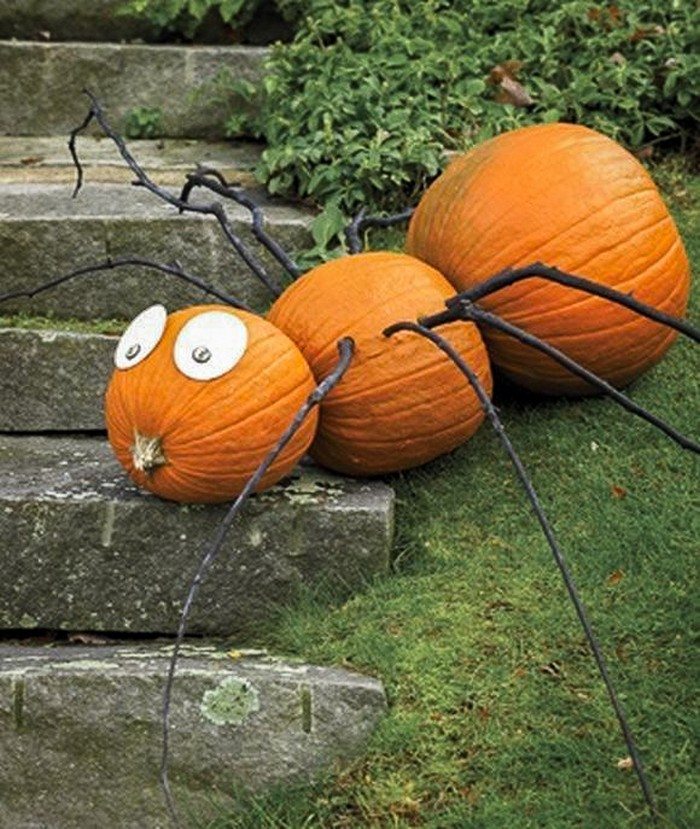 Deadly Halloween Decors