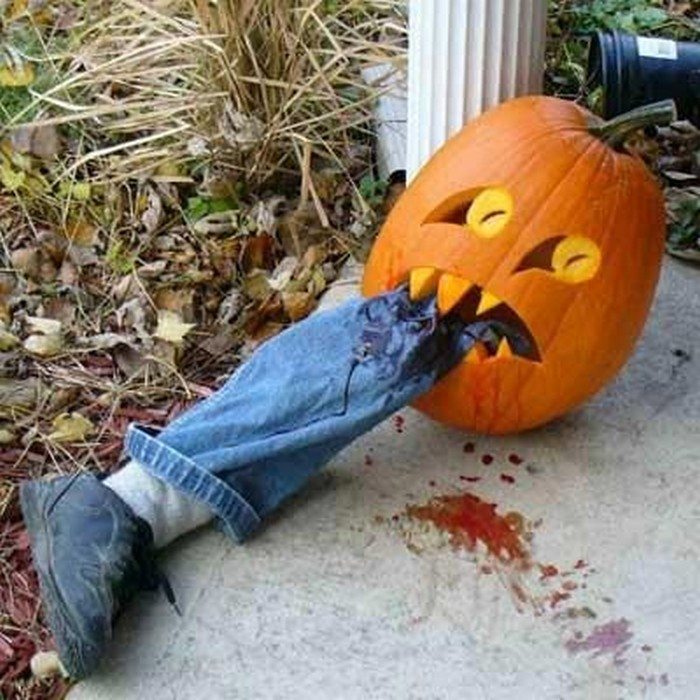 Deadly Halloween Decors