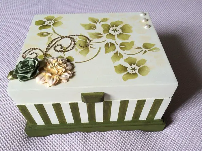 Paint Decorate Box with Stencil