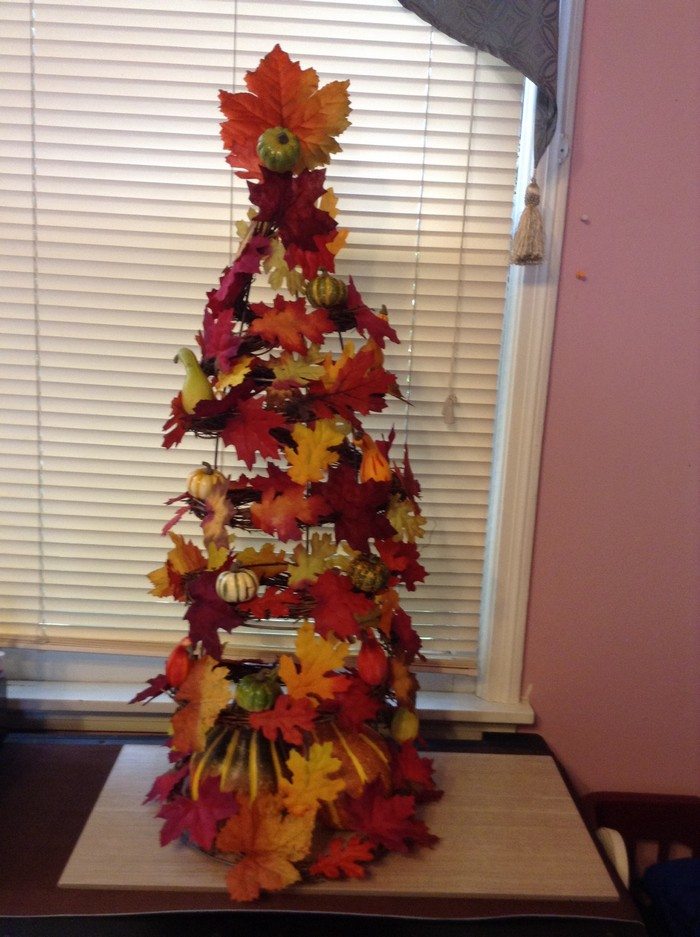 Tomato Cage Fall Tree