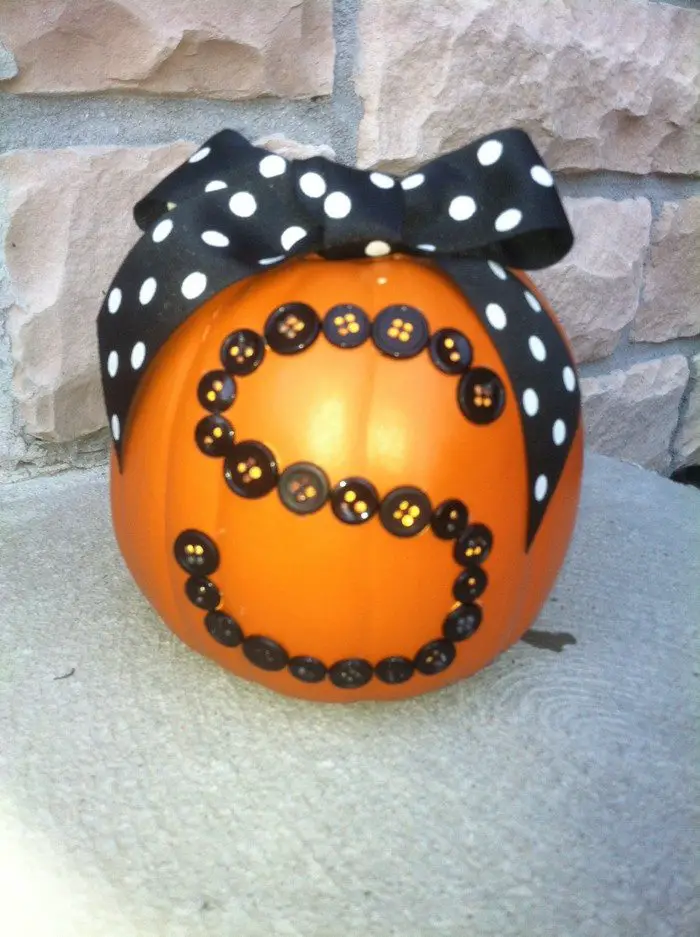 No-Carve Pumpkin Decor Ideas - Craft projects for every fan!