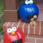 Make Sesame Street pumpkins for a cute Halloween decor! | Craft ...