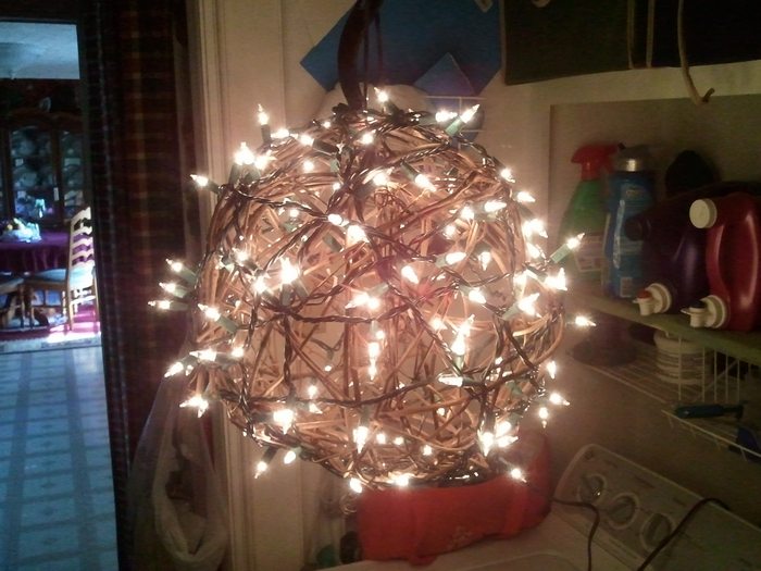 DIY grapevine balls