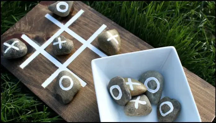build your own yard size tic tac toe with ropes
