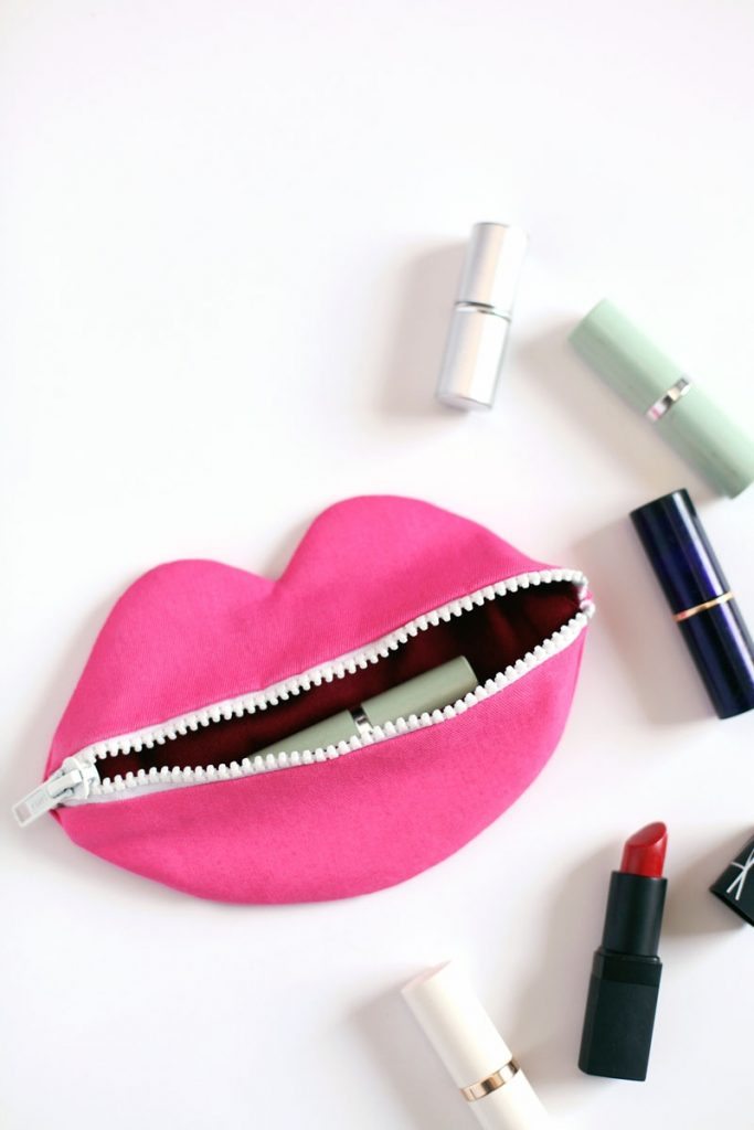 Lips Pouch