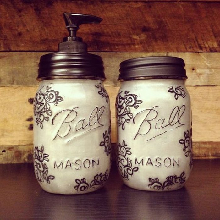 Mason Jar Soap Dispenser 01