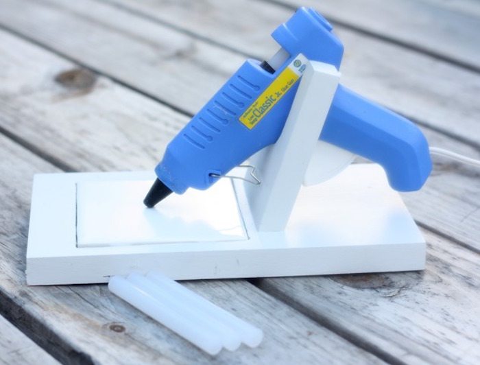  Hot Glue Gun Holder/Wood Hot Melt Glue Gun Stand/Hot Melt Glue  Gun Base/Craft Room Organizer (A) : Arts, Crafts & Sewing