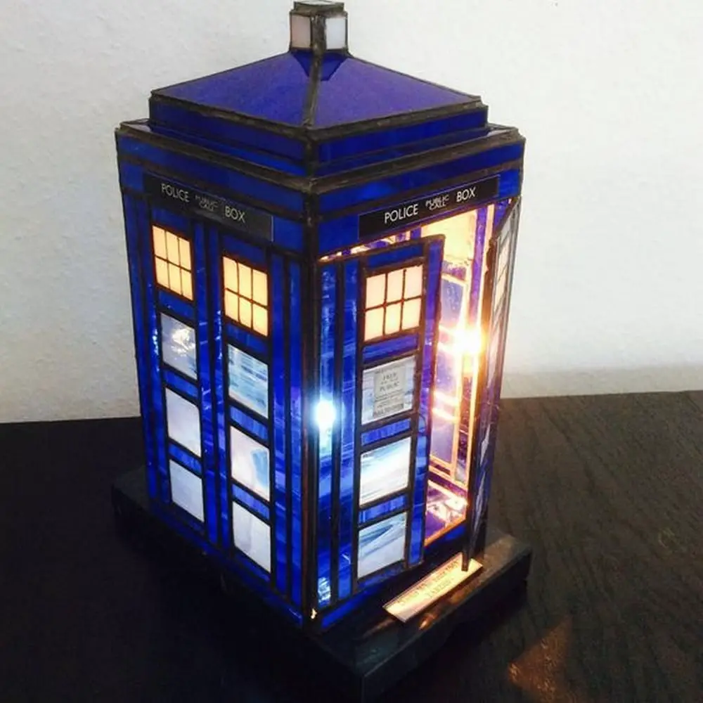 This DIY TARDIS nightlight is for the avid Doctor Who fan.