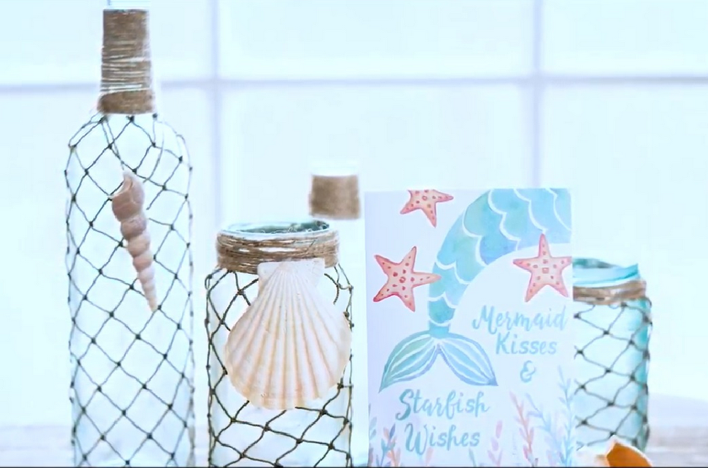 These cute nautical bottles are very simple and easy to make, and inexpensive, too!