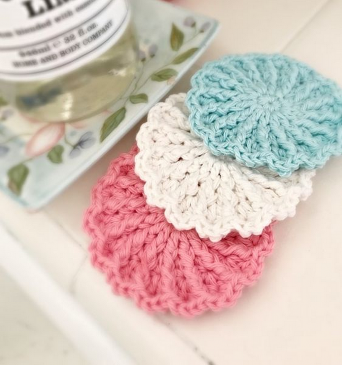 How to Crochet Dish Scrubbers – Craft projects for every fan!