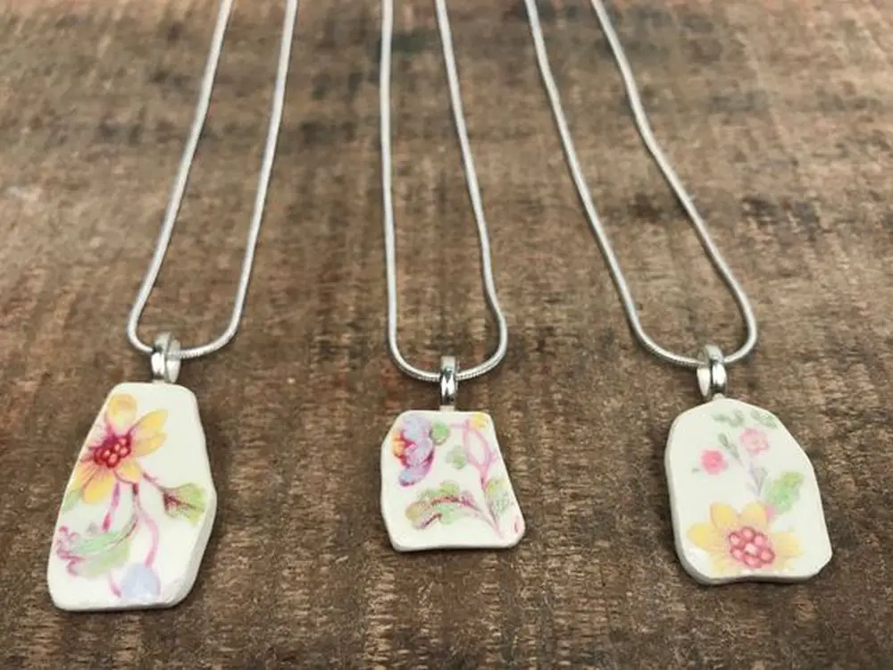 Turn your broken piece of favorite china into a necklace so you get to always carry a piece of it with you.