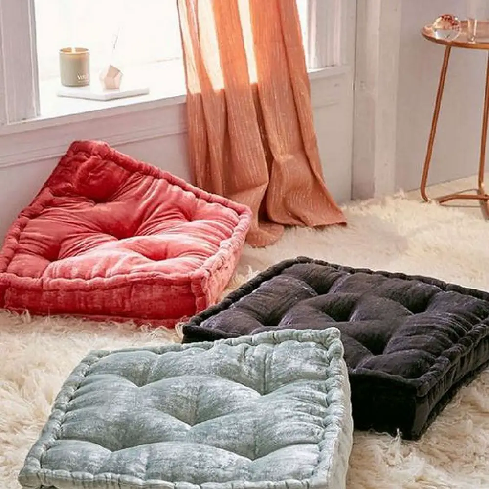 These floor pillows look really great - and you can make them on your own!