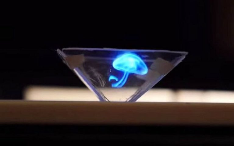 Innovative 3D Hologram Projector: Affordable 3-Step Project – Craft ...