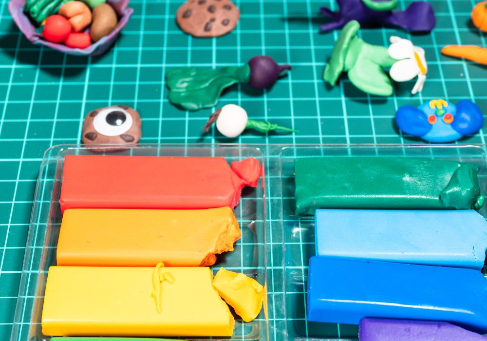 An image of clay crafts being done.